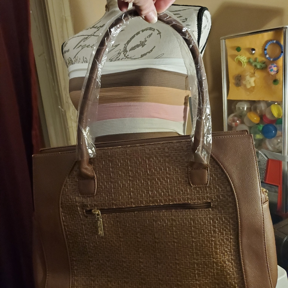 Pink Haley's Satchel style large bag 15"×13×4"